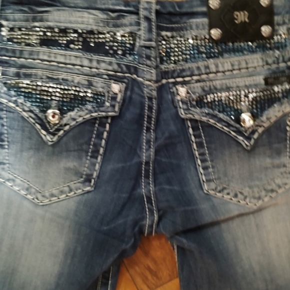 Gorgeous Miss Me Midrise Easy Boot Jeans - Picture 1 of 7